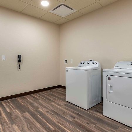 Sleep Inn & Suites Milwaukee-Franklin Franklin  Bagian luar foto