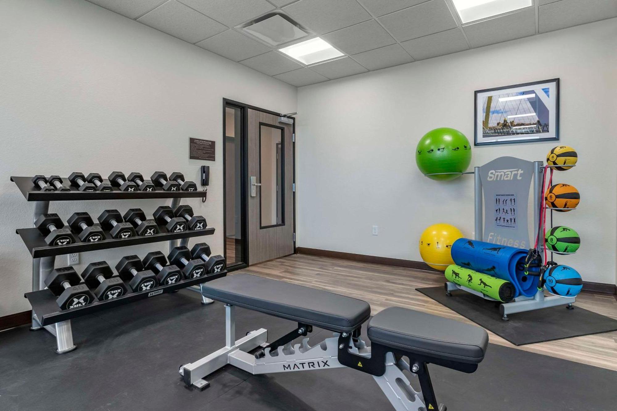 Sleep Inn & Suites Milwaukee-Franklin Franklin  Bagian luar foto