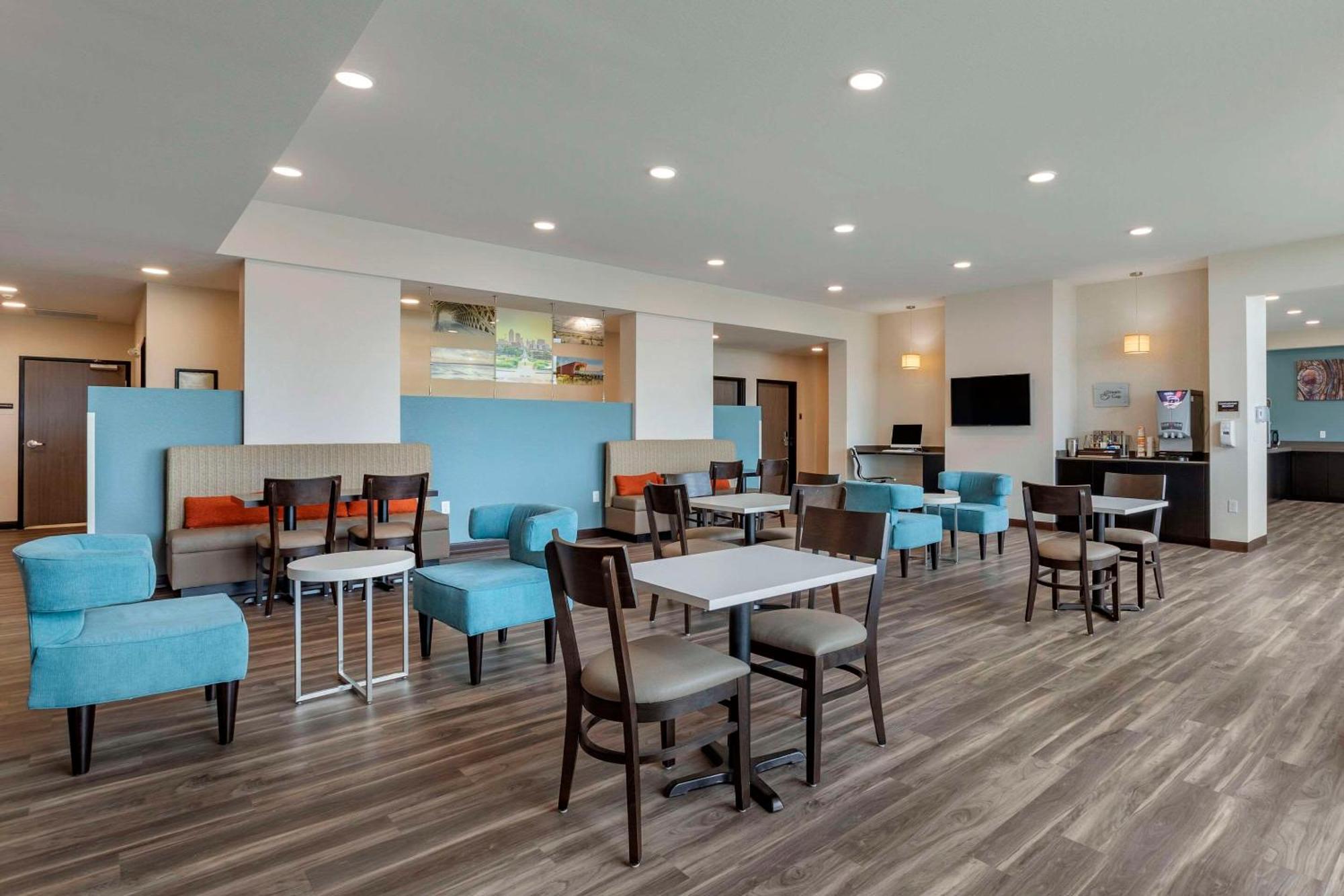 Sleep Inn & Suites Milwaukee-Franklin Franklin  Bagian luar foto